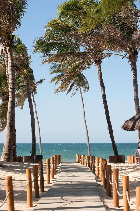 Condominio No Melhor Da Praia De Cumbuco Por Carpediem Exterior foto